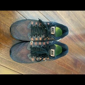 Nike soon running shoes